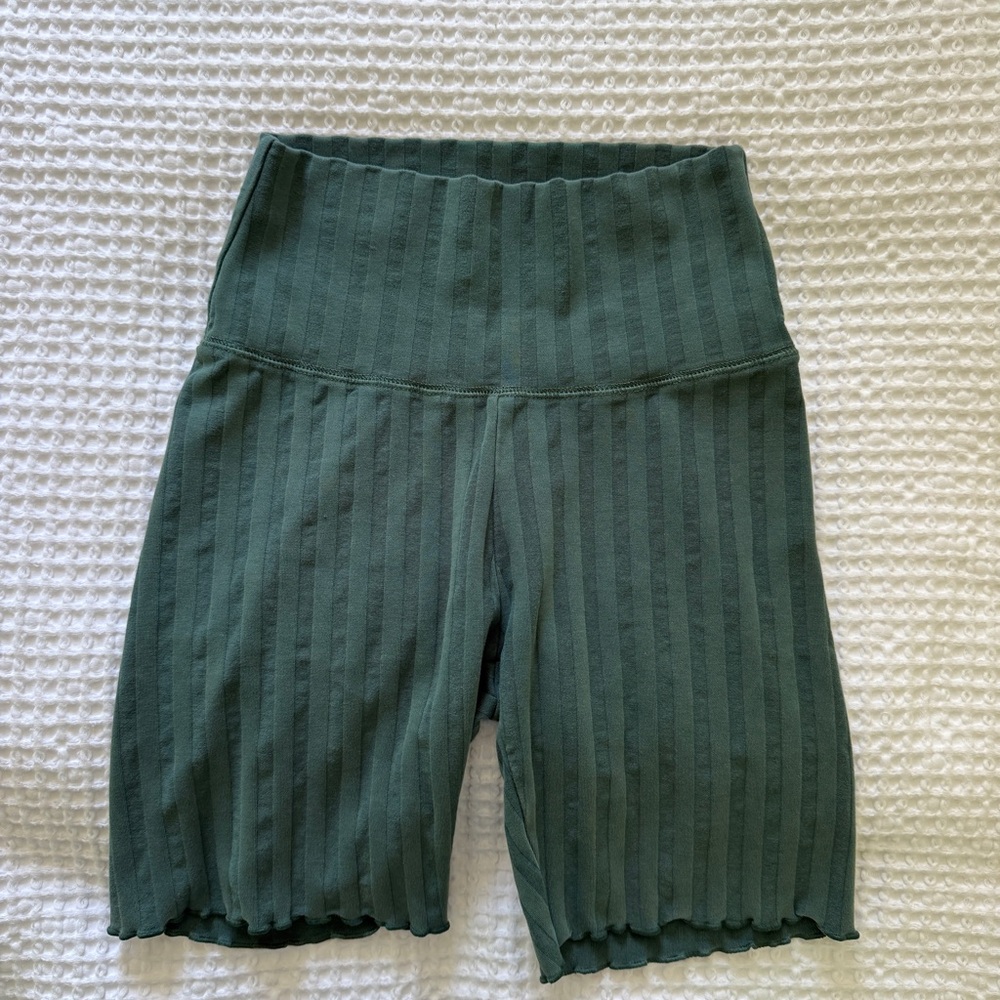 Offline by Aerie OG Groove Green Biker Shorts